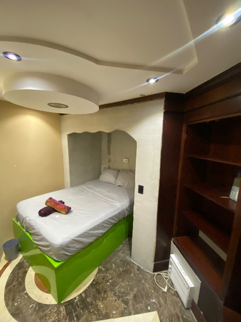 HABITACION C-10 PRIVADA
